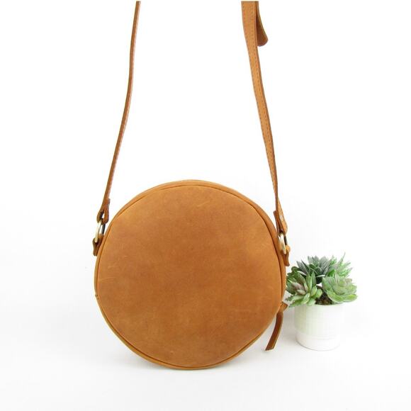 Portland Leather Circle Large Crossbody Bag - Picture 2 of 9
